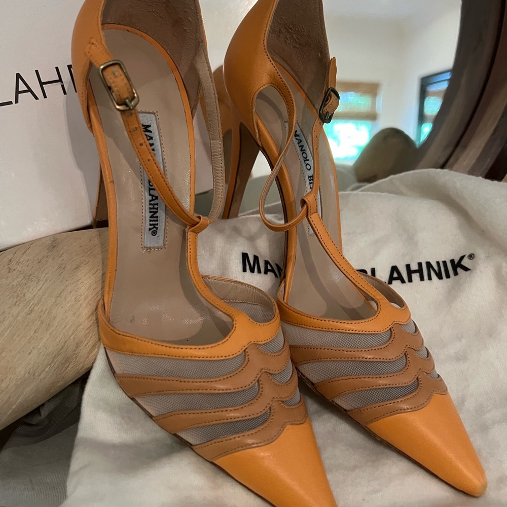Authentic Manolo Blahnik T Strap With Mesh Size 3… - image 6